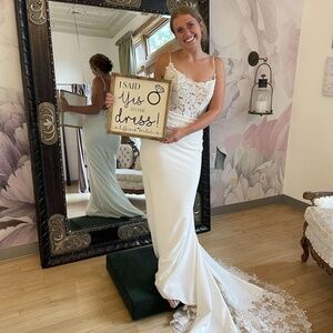 NEW Wedding Dress- Justin Alexander